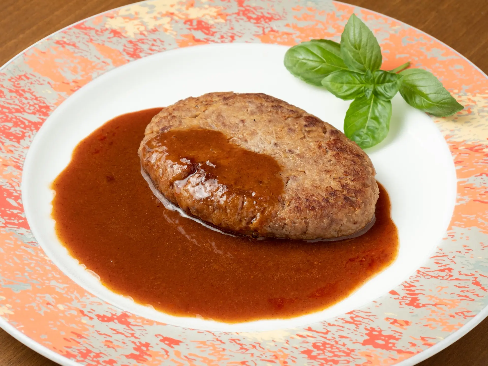 ル・ブラン名物のハンバーグ